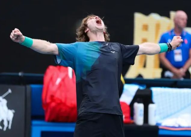 在这场比赛 在这场比赛