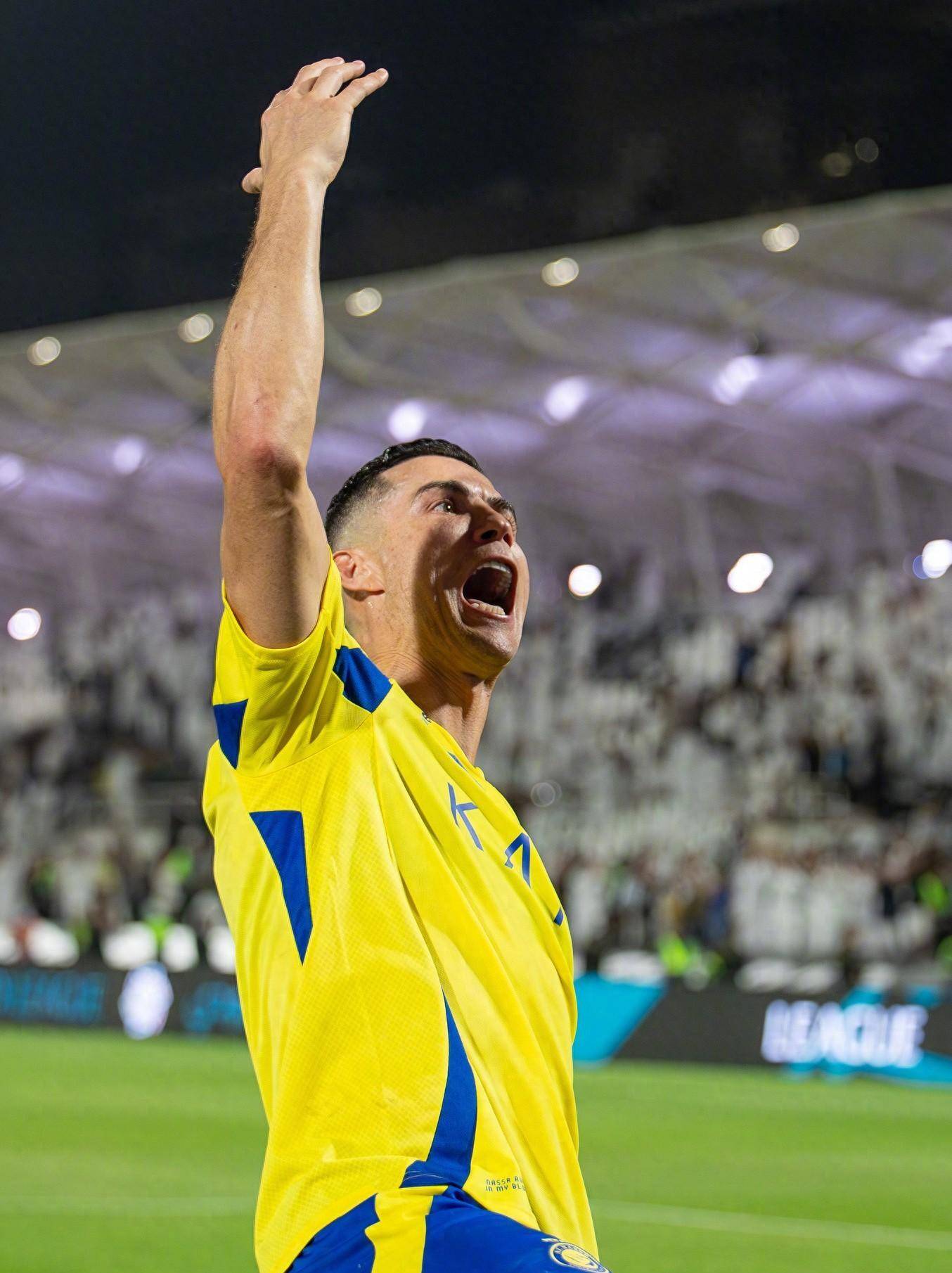 国足也不乏 国足也不乏