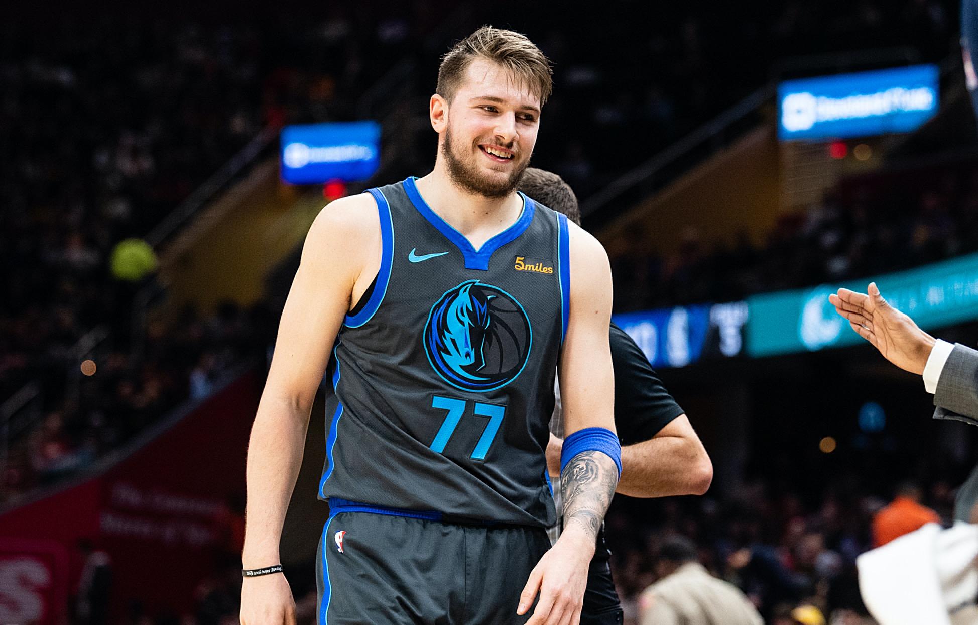 光中充满敬 光中充满敬