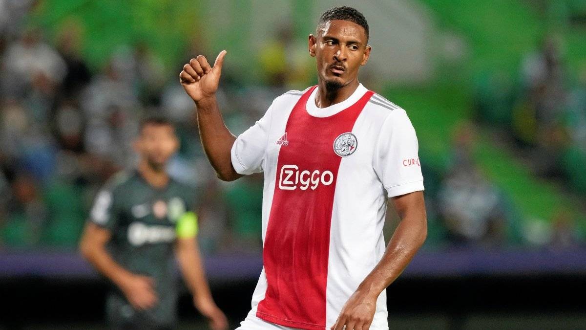 并与队友协 并与队友协