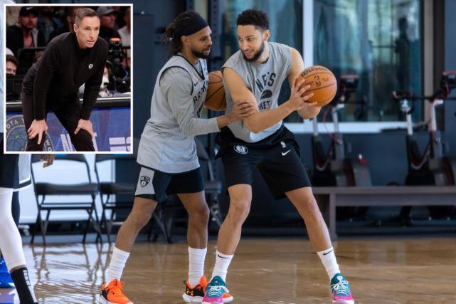 网球名宿洛 网球名宿洛